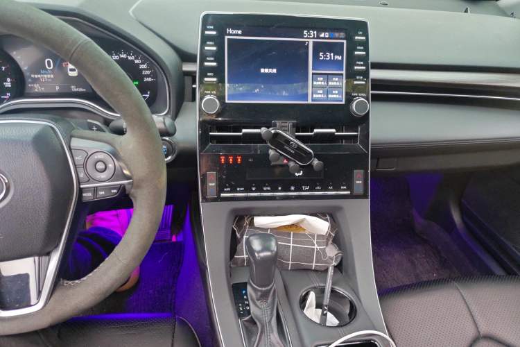 Used Toyota Avalon 2019 2.5L Ambition Version China VI Standard
