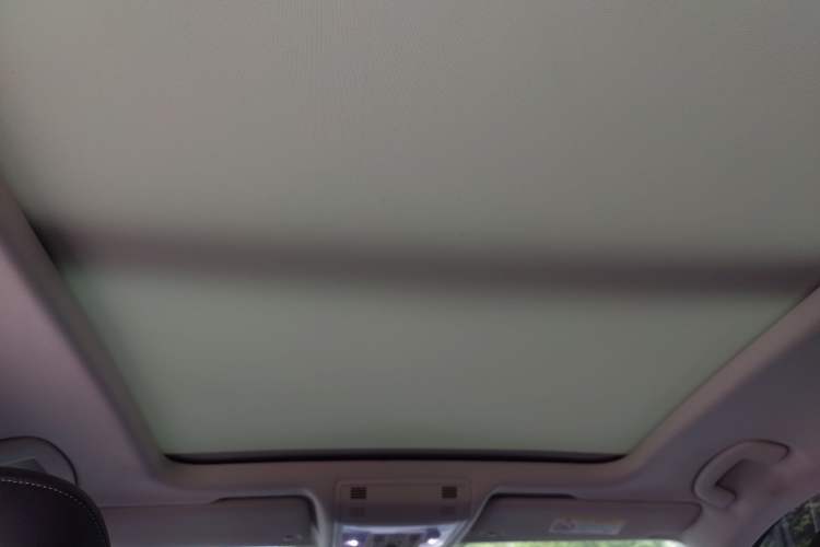 Used Volkswagen Phideon 2019 380TSI Two-Wheel Drive Business Edition China VI Standard