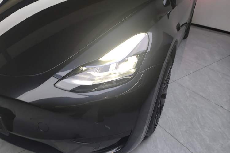 Used Tesla Model Y 2024 Rear-Wheel-Drive Version Left Front Headlight