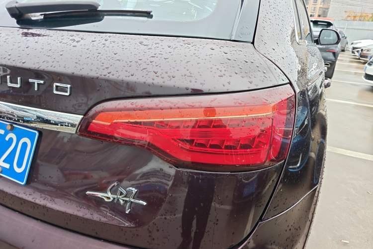 Used Zotye SR7 2016 1.5T CVT Cube Heart Edition China V Standard
