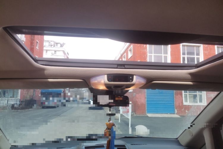 Used Mercedes-Benz Viano 2011 2.5L Navigator Edition