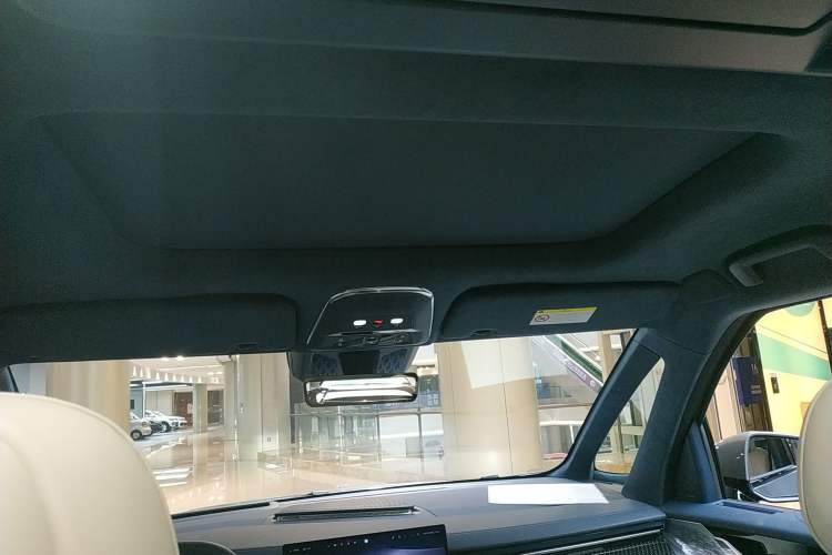 Used Zeekr 009 2024 Six-Seat Executive Version 4WD 108 kWh