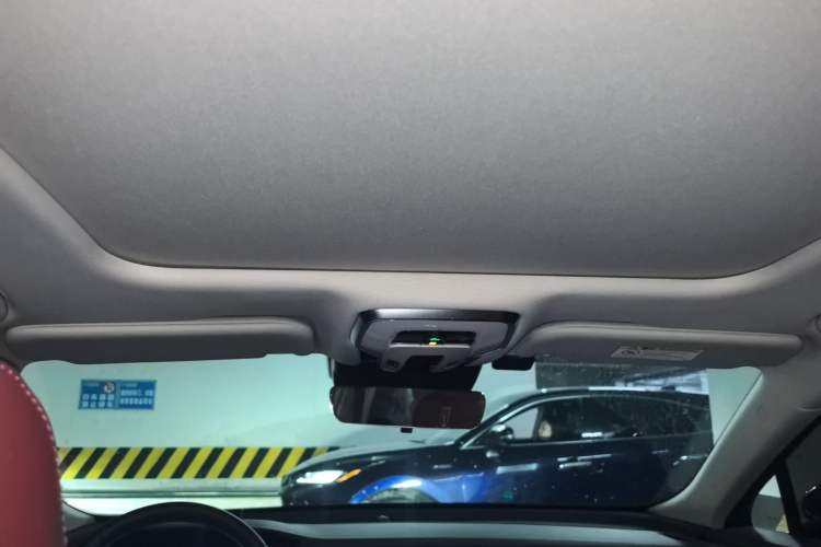 Used Hongqi H5 PHEV 2025 130 Super Hybrid Version Headliner