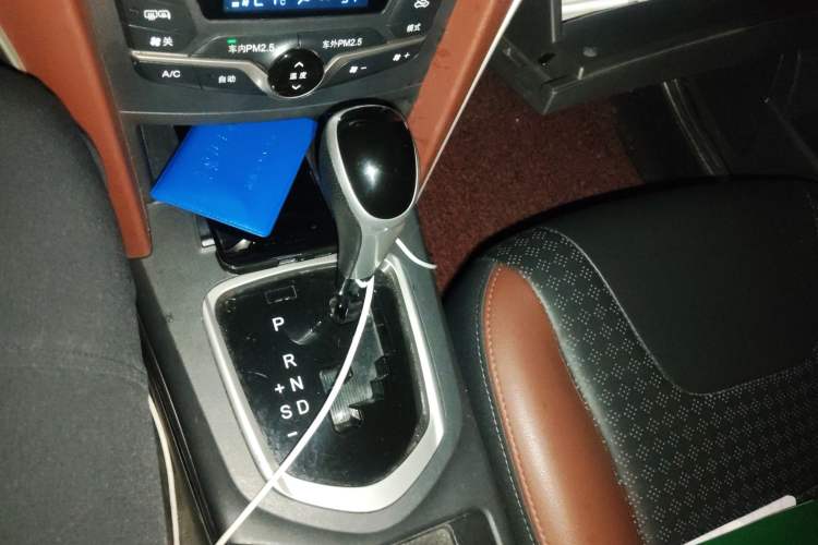 Used BYD G5 2014 1.5TID Automatic Flagship Model
