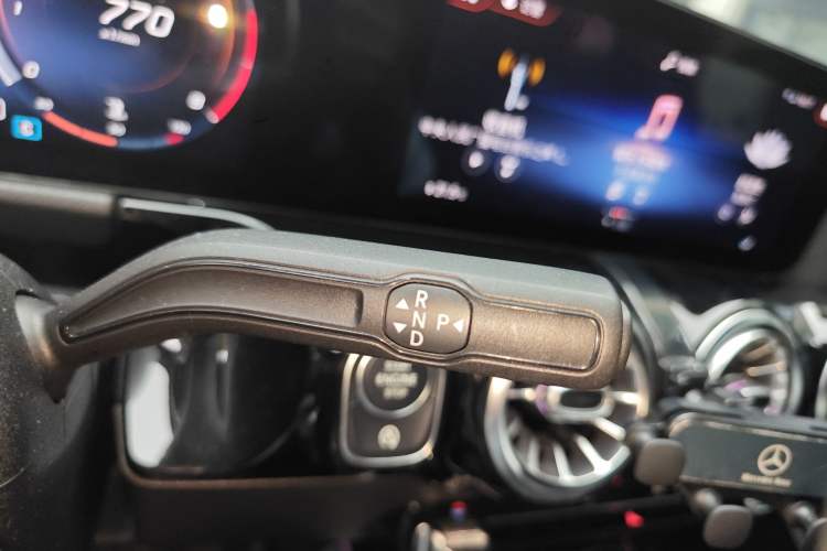 Used Mercedes-Benz GLA 2020 GLA 200 Gear Lever