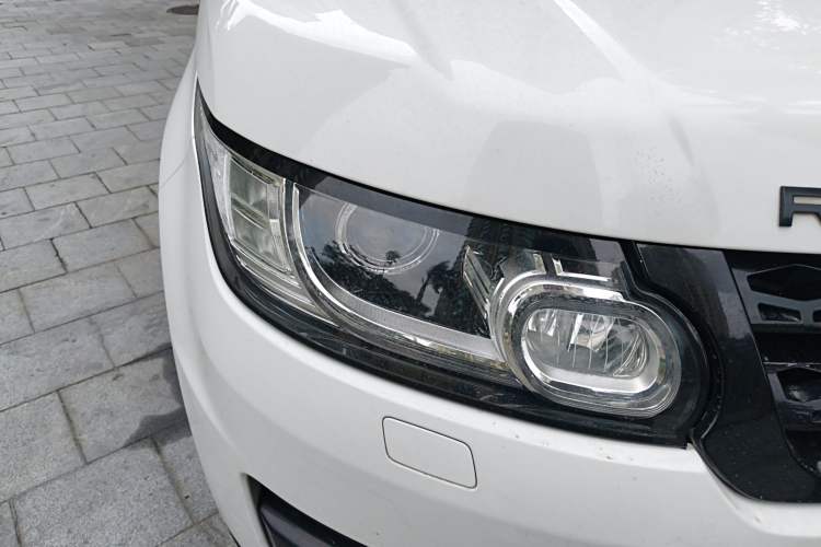 Used Land Rover Range Sport 2016 3.0 SC V6 HSE DYNAMIC Right Front Headlight