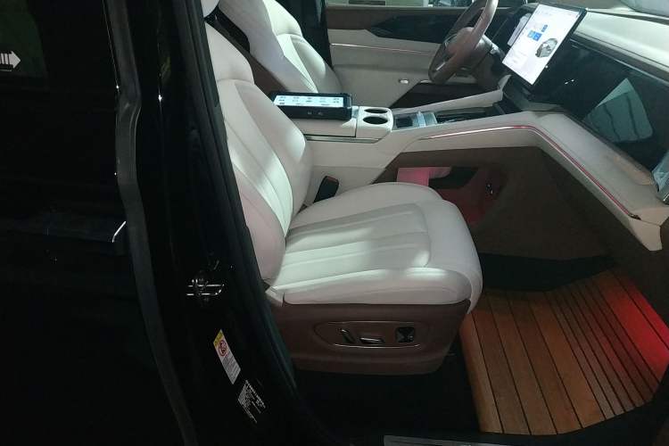 Used BYD Xia 2025 DM-i 1.5T 180km Beyond Edition