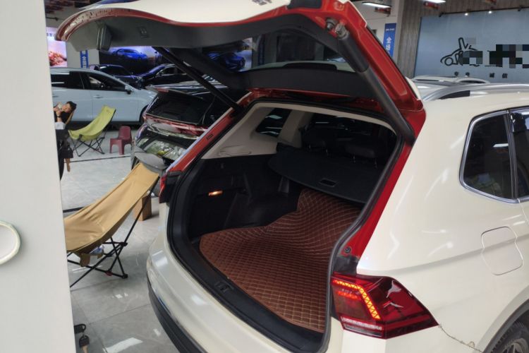 Used Volkswagen Tiguan L 2017 380TSI Automatic All-Wheel Drive Supreme Flagship Edition