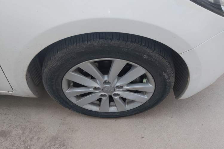 Used Kia K3 2013 1.6L Manual GLS
