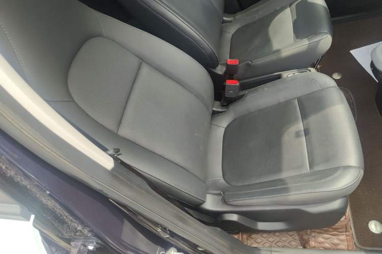 Used Leapmotor T03 2021 400 Luxury Edition Right Front Seat