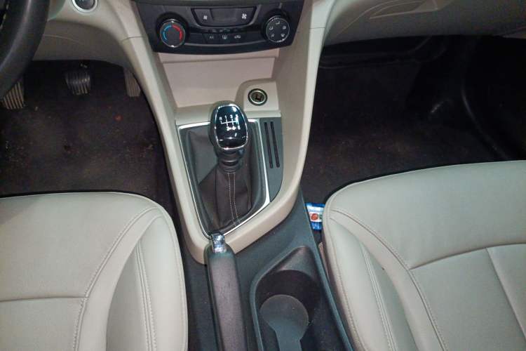 Used Buick GT 2018 15T Manual Elite Version China V Standard