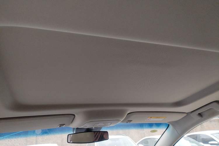 Used Buick GL8 2022 Land Cruiser Executive Class 652T Comfort Model
