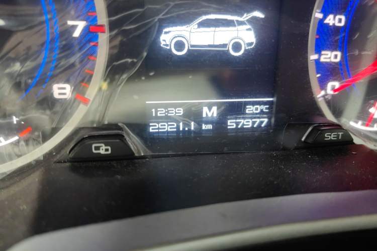 Used Geely Auto Emgrand X7 Sport 2021 Million Edition 1.8TD Manual Two-Wheel Drive Comfort Model