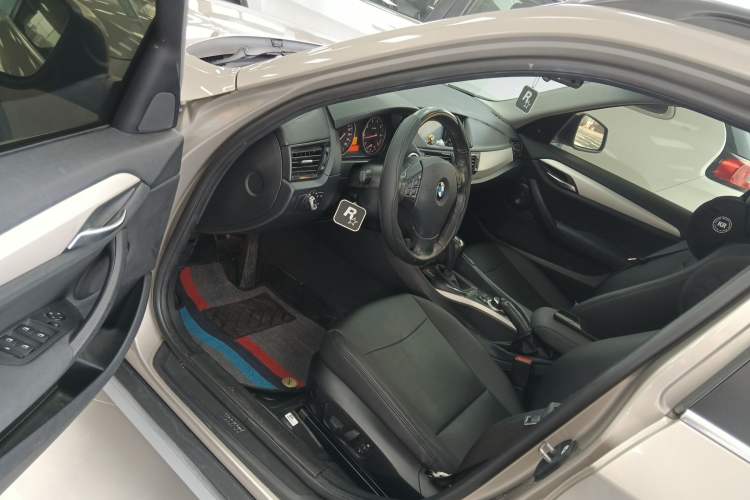 Used BMW X1 2013 sDrive18i Fashion Model
