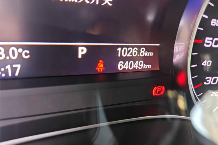 Used Audi A6L 2018 30th Anniversary Edition 35 TFSI Sport Edition Odometer Close Up