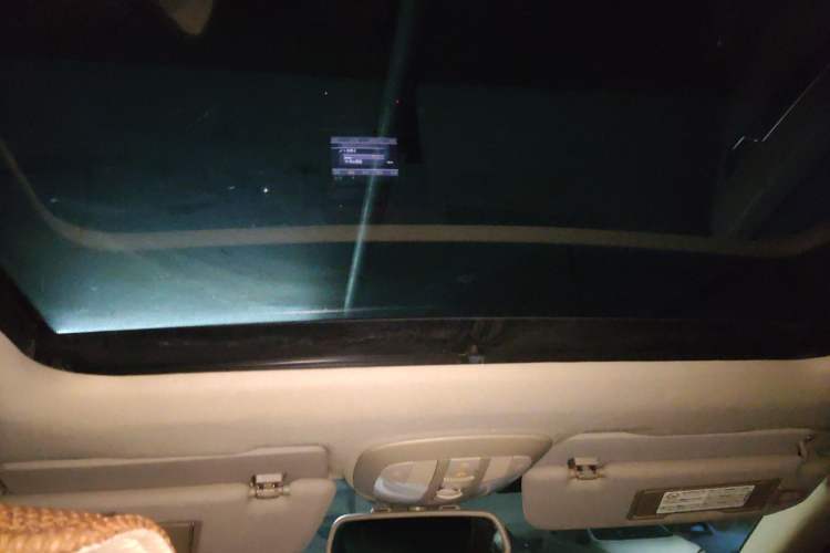 Used Mercedes-Benz R-Class 2010 R 350 L 4MATIC Headliner