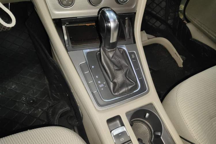 Used Volkswagen Golf 2015 1.4TSI Automatic Comfort Model
