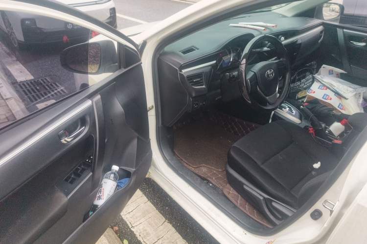 Used Toyota Levin 2014 1.6G CVT Elite Edition Driver Seat