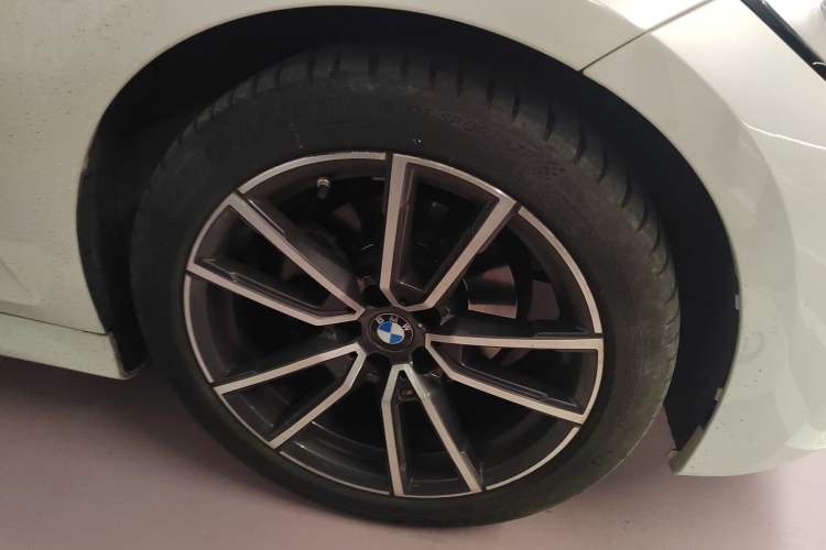 Used BMW 3 Series 2022 Restyled 320Li M Sport Package
