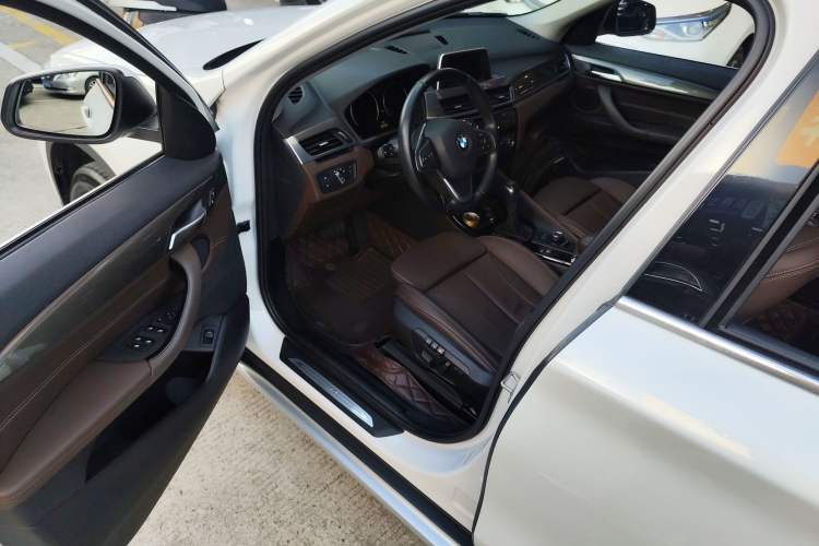 Used BMW X1 2019 sDrive18Li Premium Edition
