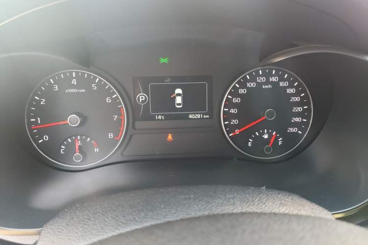 Used Kia K5 2017 2.0L Automatic 15th Anniversary Special Edition LUX
