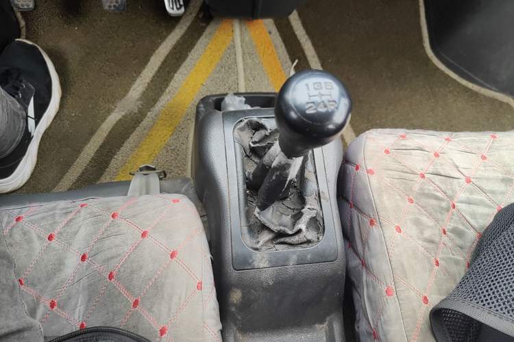 Used Wuling Rongguang 2014 1.2L S Base Model