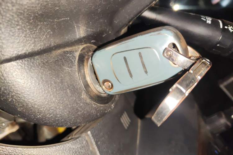 Used Kia Sportage 2009 2.0L Automatic 2WD GL Trim Vehicle Key