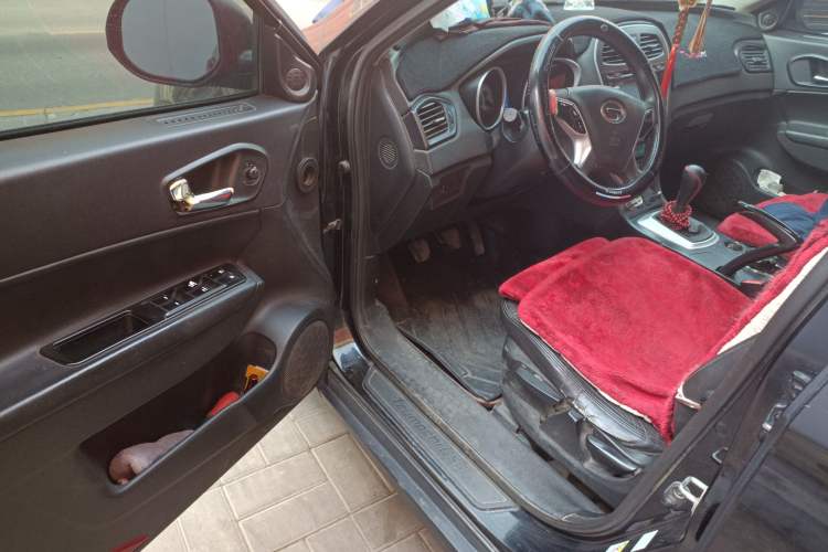 Used GAC Trumpchi GS5 2012 2.0L Manual Two-Wheel-Drive Anniversary Limited Edition Driver Seat