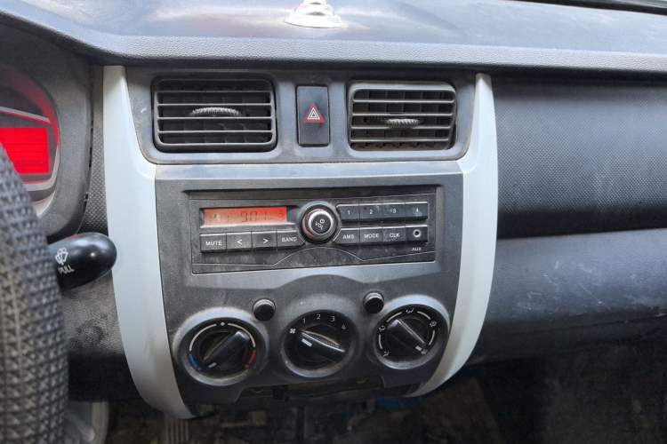 Used CHANGAN KAICHENG Star 3 2015 1.0L Base Model Non-Air-Conditioned C10
