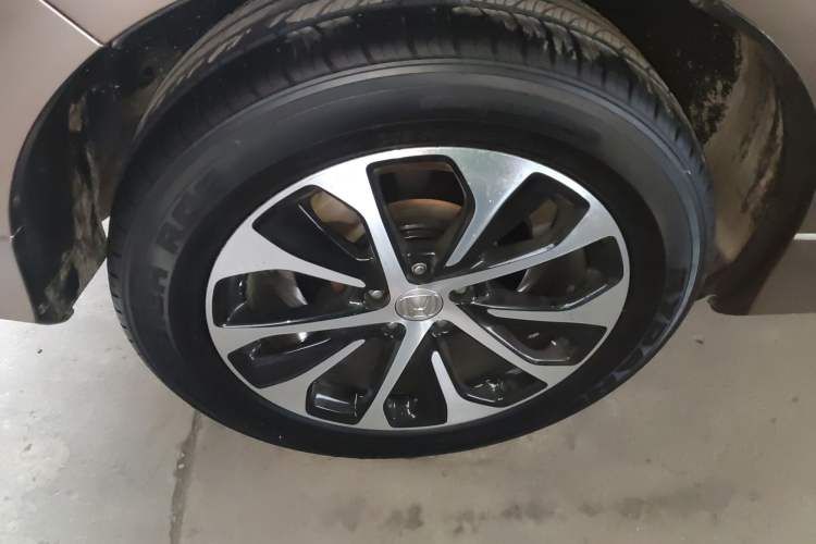 Used Honda Avancier 2017 240TURBO Two-Wheel Drive Luxury Edition