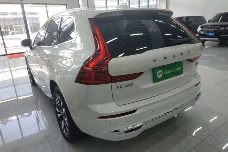 Used Volvo XC60 2023 B5 4x4 Smart Luxury Edition
