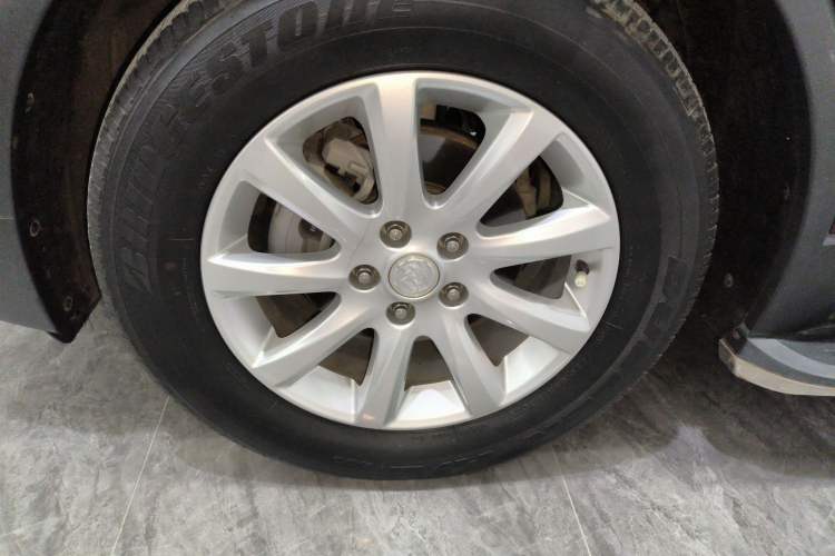 Used Buick Envision 2021 532T Two-Wheel-Drive Luxury Version