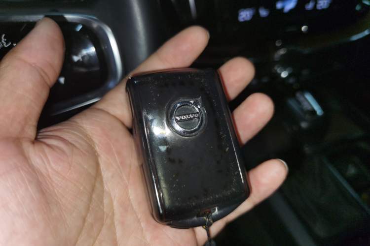 Used Volvo XC60 2021 T5 4x4 Smart Luxury Edition