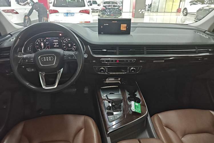 Used Audi Q7 2018 40 TFSI S line Sport Edition
