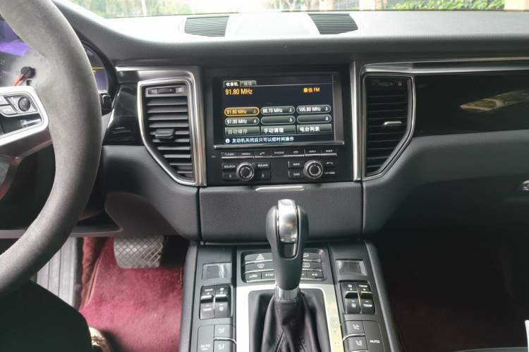 Used Porsche Macan 2014 Macan S 3.0T Audio And AC Panel