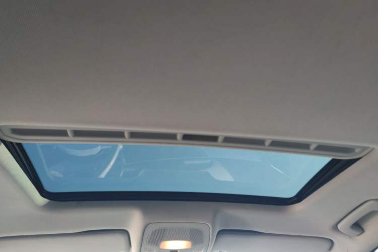 Used Audi A6L 2012 30 FSI Technology Edition Headliner