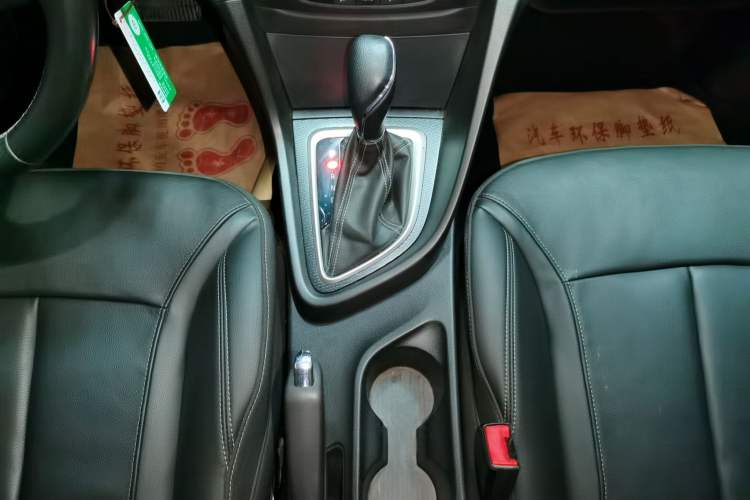 Used Buick GT 2019 18T Automatic Connected Elite Model China VI Standard Gear Lever