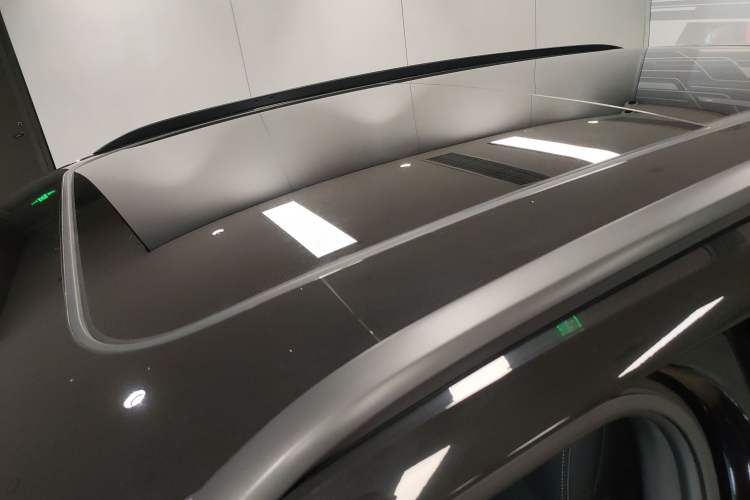 Used Audi Q5L 2024 45 TFSI Luxury Dynamic Model Roof