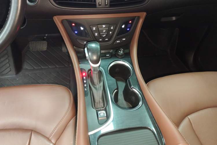 Used Buick Envision 2019 28T 4x4 Elite Version China V Standard
