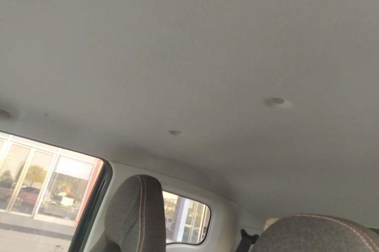 Used Chery QQ Ice Cream 2022 170km Sundae Phosphate Lithium-Ion
