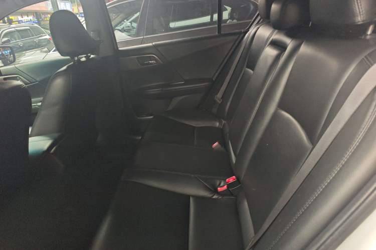 Used Honda Accord 2015 2.0L LX Comfort Edition Left Rear Seat