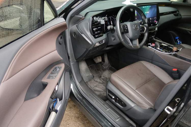 Used Lexus RX New Energy 2023 450h+ Four-Wheel Drive Enjoyment Edition