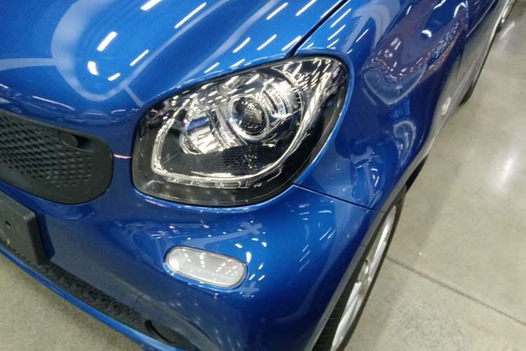 Used smart fortwo 2018 1.0L 52kW Hardtop Dynamic Version China V