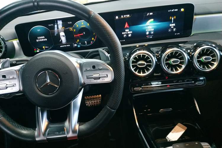 Used Mercedes-Benz A AMG 2020 AMG A 35 4MATIC Gear Lever