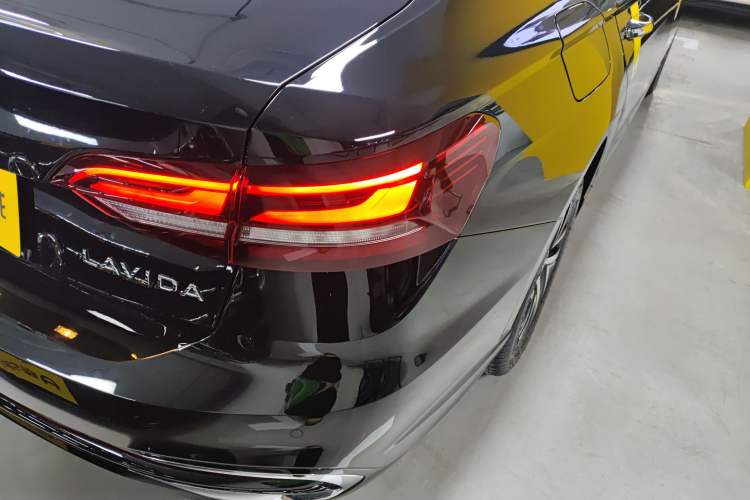 Used Volkswagen Lavida 2024 1.5L Automatic Starry Sky 5 Million Edition
