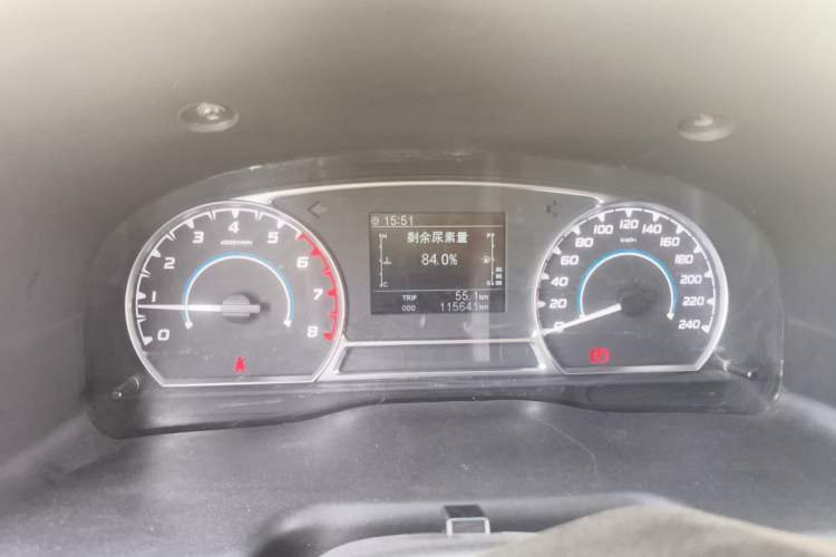 Used JMC Transit 2019 2.8T Commercial Version Long Wheelbase Mid-Roof 6-Seater Rear Single Tire China VI Emission Standard – JX493