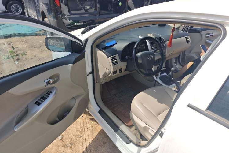 Used Toyota Corolla 2011 1.6L Manual GL Driver Seat
