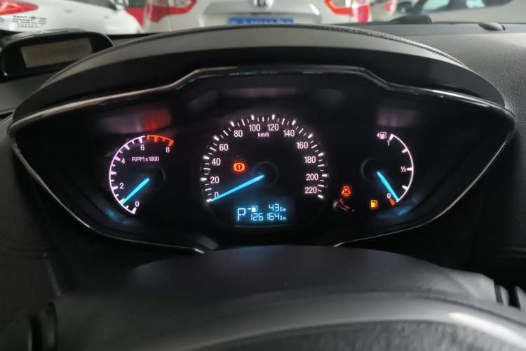 Used Ford Escort 2015 1.5L Automatic Fashion Model
