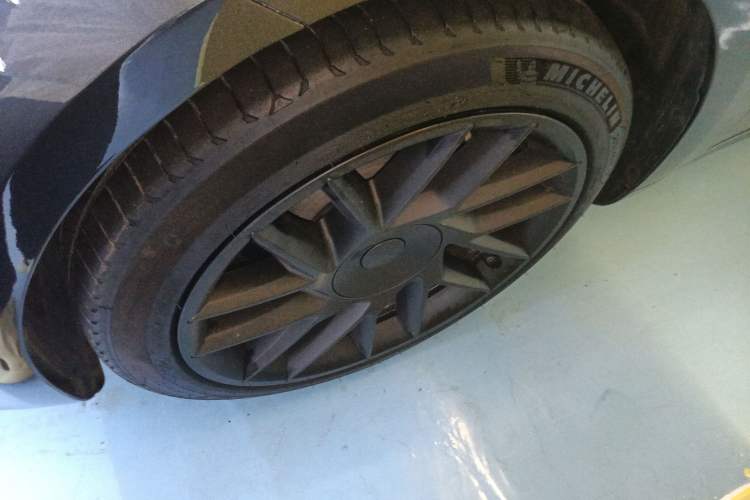 Used Tesla Model 3 2023 Rear-Wheel-Drive Version Exterior 4