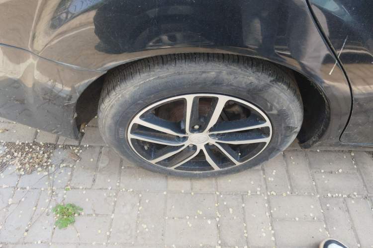 Used Bestune B50 2013 1.6L manual luxury version Right Rear Wheel Hub